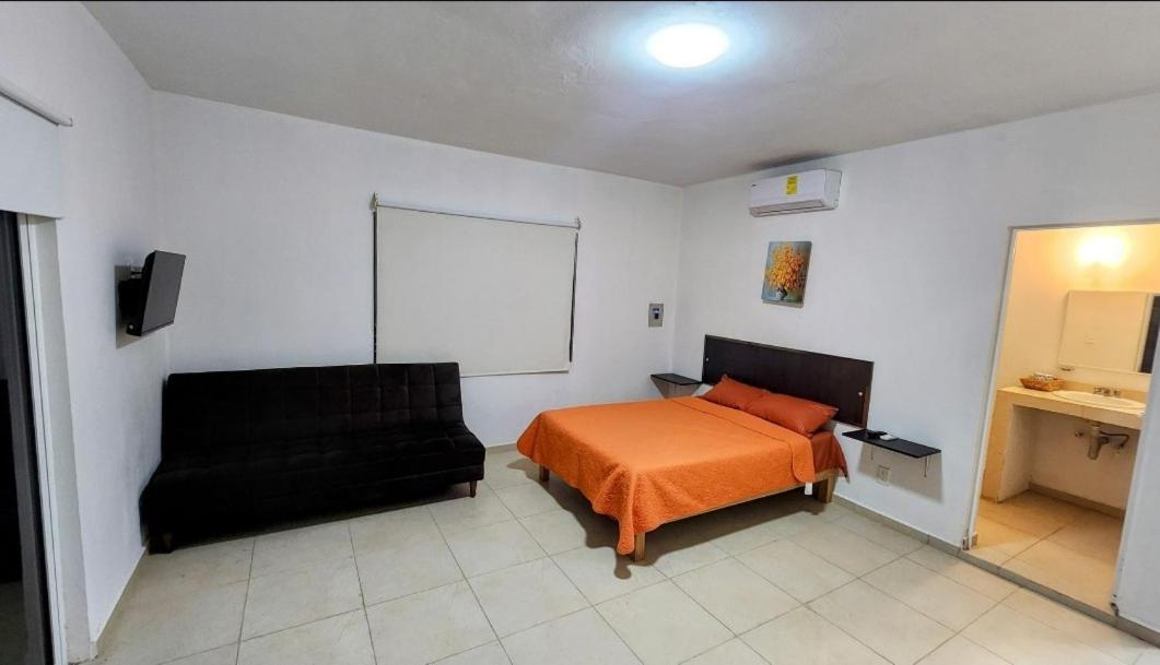 Estudios Navarro Cancún Exteriör bild