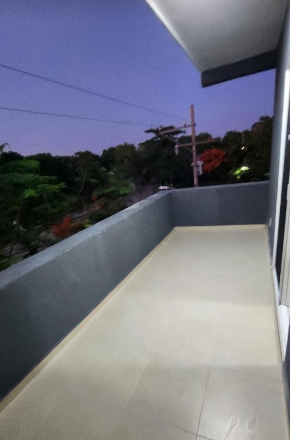 Estudios Navarro Cancún Exteriör bild